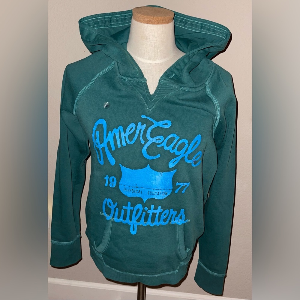 American Eagle Outfitters hoodie